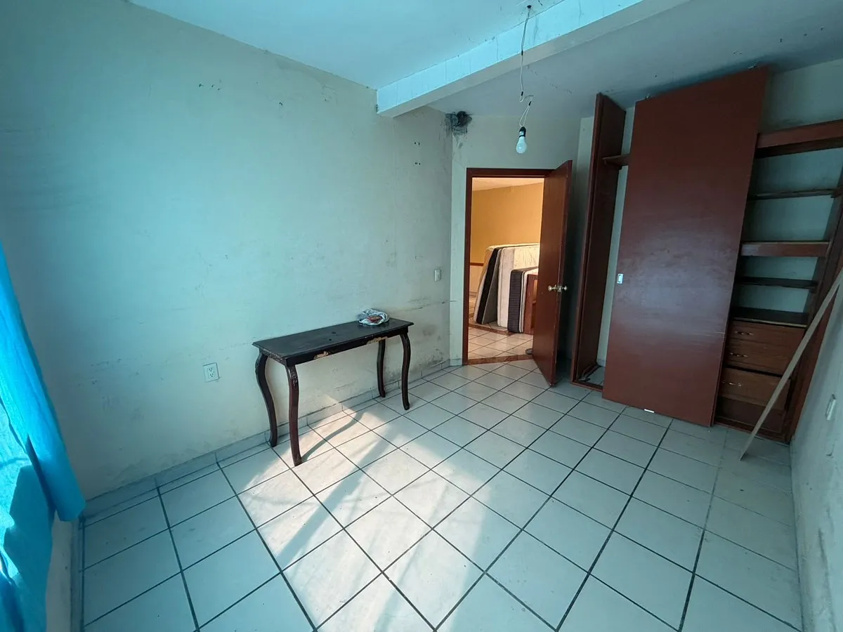 Casa en Francisco Sarabia cerca de la Clinica 110 - Oblatos - 2